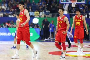解说：大秋一如既往定海神针 赵继伟强势反弹 李弘权永远斗志高昂