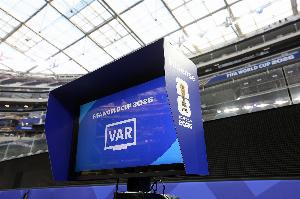 世体：法国vs摩洛哥增设现场VAR 裁判组里6个阿根廷人
